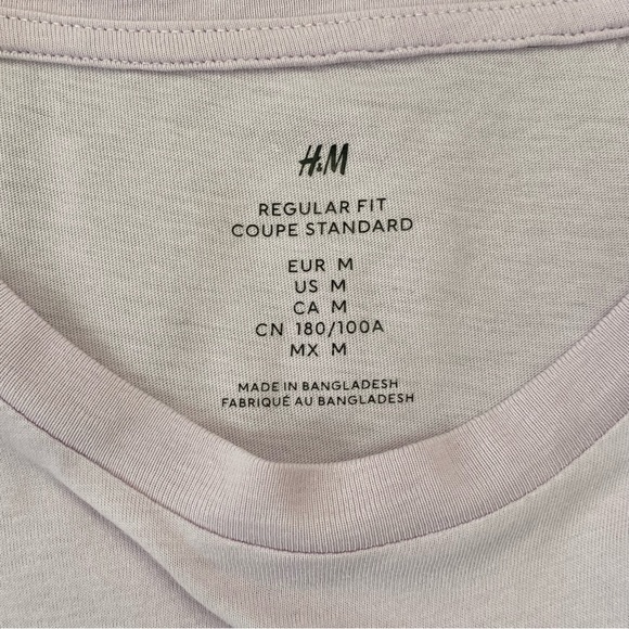 H&M Tee - Picture 3 of 4